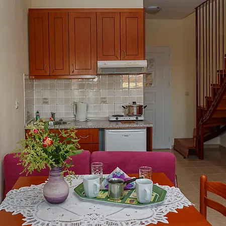 Phyllis Maisonettes * Kallithea (Chalkidiki)