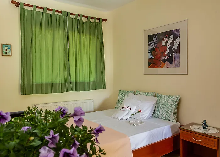 Phyllis Maisonettes Kallithea (Chalkidiki)