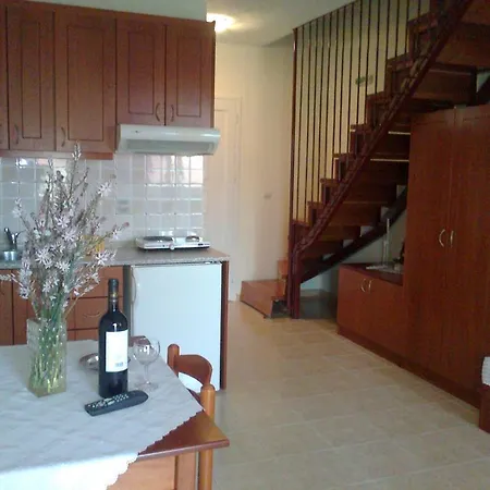 Phyllis Maisonettes * Kallithea (Chalkidiki)