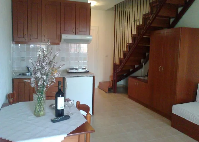 Phyllis Maisonettes * Kallithea (Chalkidiki)