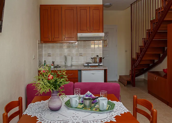 Phyllis Maisonettes * Kallithea (Chalkidiki)