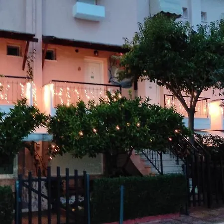 Phyllis Maisonettes Kallithea (Chalkidiki)