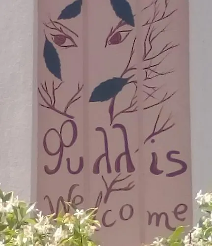 Phyllis Maisonettes *